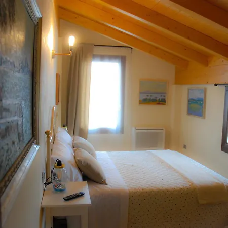 Art Gallery Foresteria Bed & Breakfast